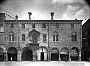 1944, piazza Duomo casa del sec. XIII  CGBC (Fabio Fusar) 2
